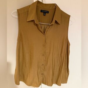 Banana Republic Women's copper Button Down Sleeveless Shirt